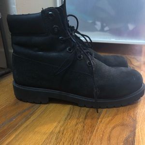 Black Timberlands